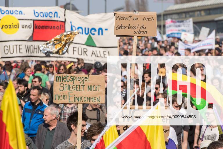 In Berlin haben am Samstag (06.04.19) mehrere Zehntausend Menschen fuer bezahlbaren Wohnraum und gegen Verdraengung durch steigende Mieten demonstriert. Aufgerufen zu der Demonstration hatte das Buendnis Gemeinsam gegen Verdraengung und Mietenwahnsinn . Die Demonstration und dazugehoerige Aktionstage sind ein Gemeinschaftsprojekt von ueber 280 mieten- und stadtpolitischen Gruppen, Vereinen, Verbaenden, sozialen Einrichtungen und vielen weiteren Organisationen aus dem ganzen Bundesgebiet. Demonstrationen und Aktionen fanden bundesweit in 24 Staedten und europaweit in Spanien, Niederlande, Italien, Belgien, Ungarn, Rumaenien, Irland, Portugal, Grossbritannien, Zypern, Mallorca, Frankreich statt. (Siehe epd-Meldung vom 06.04.2019) Mietenwahnsinn-Demo in Berlin