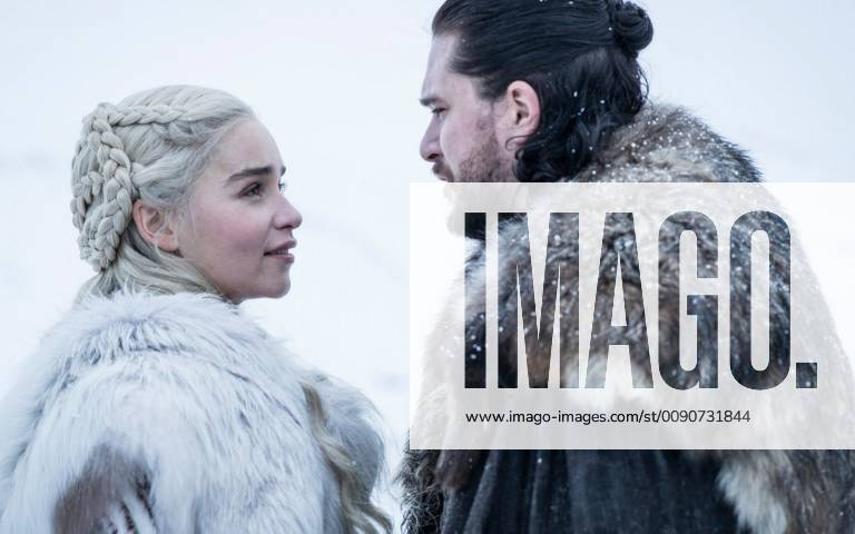 Emilia Clarke as Daenerys Targaryen, Kit Harington as Jon Snow, Game of Thrones Season 8 (2019), Photo Credit: Helen Sloan-HBO The Hollywood Archive Los Angeles CA