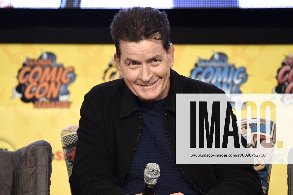 Charlie Sheen auf der 5. German Comic Con Dortmund 2019 in den Westfalenhallen. Dortmund