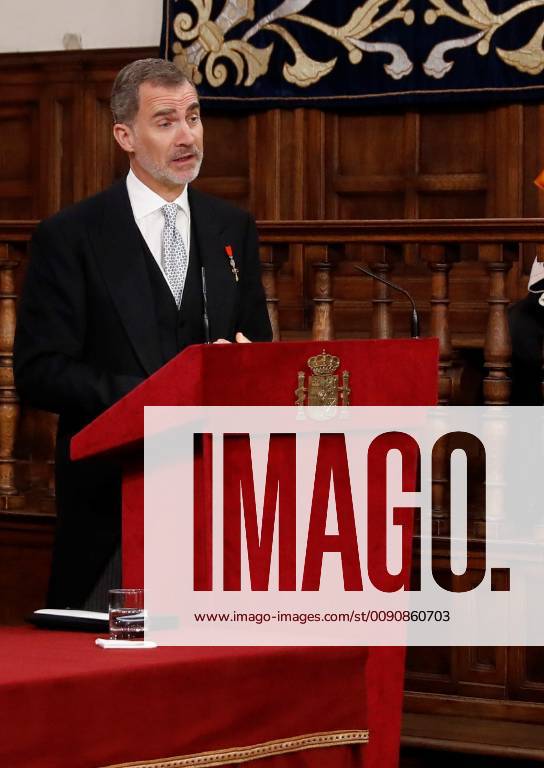 Spain s King Felipe VI delivers a speech during 2018 Miguel de Cervantes literature awarding ceremony at Alcala de Henares University, in Alcala de Henares, outside Madrid, Spain, 23 April 2019. Uruguayan poet Ida Vitale (unseen) won the prize, worth at 125,000 euro cash. Cervantes Award is the most important award to literature in spanish and the awarding ceremony is held each 23 April to mark Miguel de Cervantes death date. Cervantes Literature awarding ceremony !ACHTUNG: NUR REDAKTIONELLE NUTZUNG!