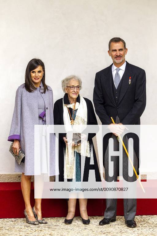 King Felipe VI of Spain, Queen Letizia and Uruguayan poet Ida Vitale (C) during the Cervantes Literature Prize ceremony at the University of Alcala in Madrid on April 23, 2019. (20190423031)