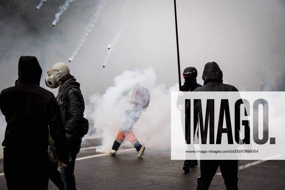 Anti-government demonstration called by the Yellow Vest (gilets jaunes) movement in Strasbourg, eastern France, on April 27, 2019. Yellow Vest protesters take to the streets for the 24th consecutive Saturday. NEWS : Manifestation Gilet Jaunes - Strasbourg - 27 04 2019 ElyxandroCegarra Panoramic