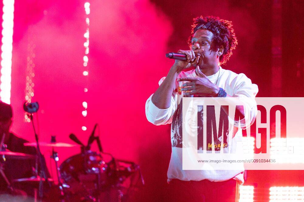 Virginia Beach, Virginia, U.S - JAY-Z (SHAWN CARTER) during the inaugural Something In The Water Music Festival in Virginia Beach, Virginia Virginia Beach U.S. - ZUMAs135 20190427_zap_s135_187