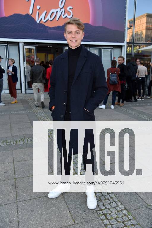 Jonas Ems beim Young Icons Award 2019 im Kosmos in Berlin am 30.04.2019