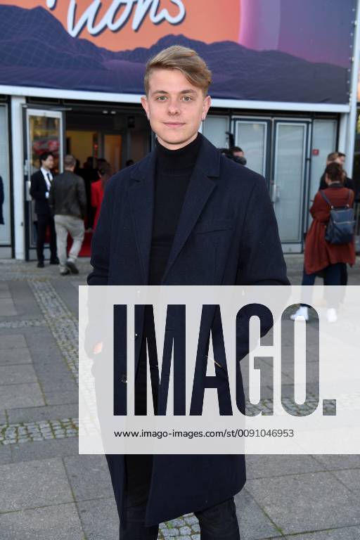 Jonas Ems beim Young Icons Award 2019 im Kosmos in Berlin am 30.04.2019