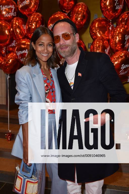 Rabea Schif mit Ehemann David Gergely beim Young Icons Award 2019 im Kosmos in Berlin am 30.04.2019