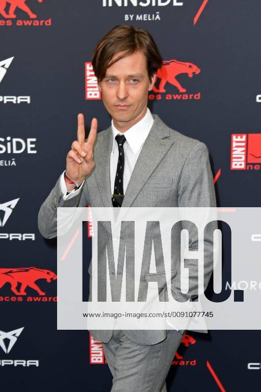 Tom Schilling beim BUNTE New Faces Award Film im Umspannwerk in Berlin am 02.05.2019