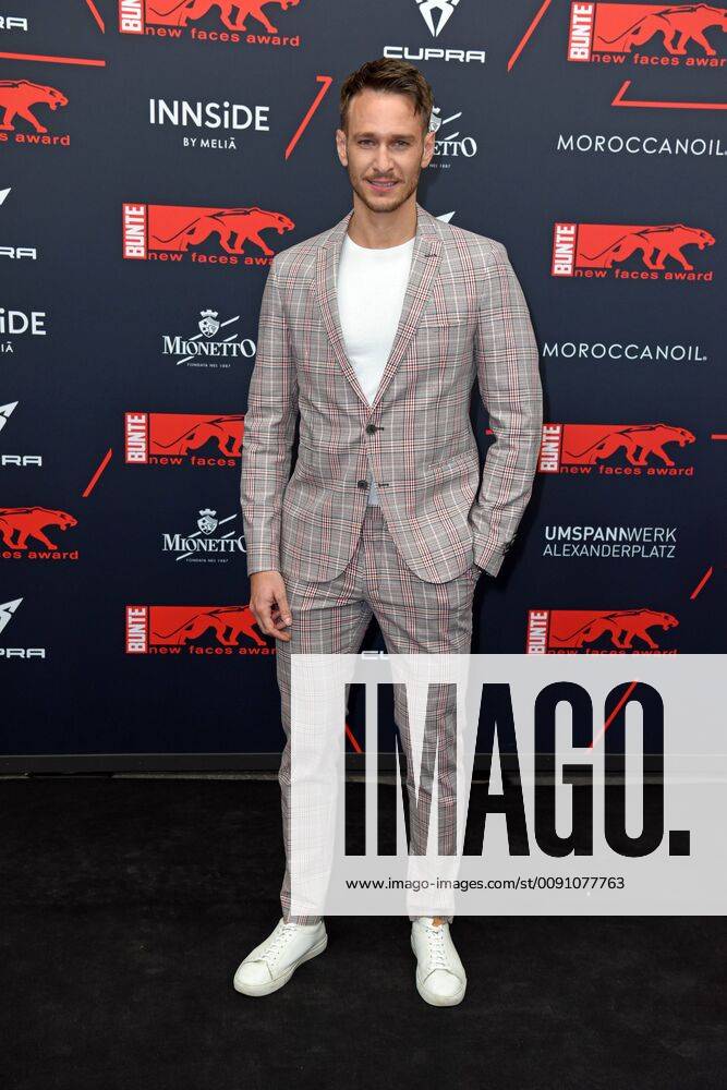 Vladimir Burlakov beim BUNTE New Faces Award Film im Umspannwerk in Berlin am 02.05.2019