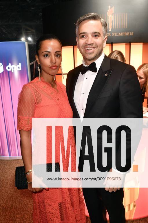 Sawsan Chebli mit Ehemann Nizar Maarouf bei der Aftershow Party des Deutschen Filmpreises 2019 im Palais am Funkturm in der Messe Berlin. Berlin