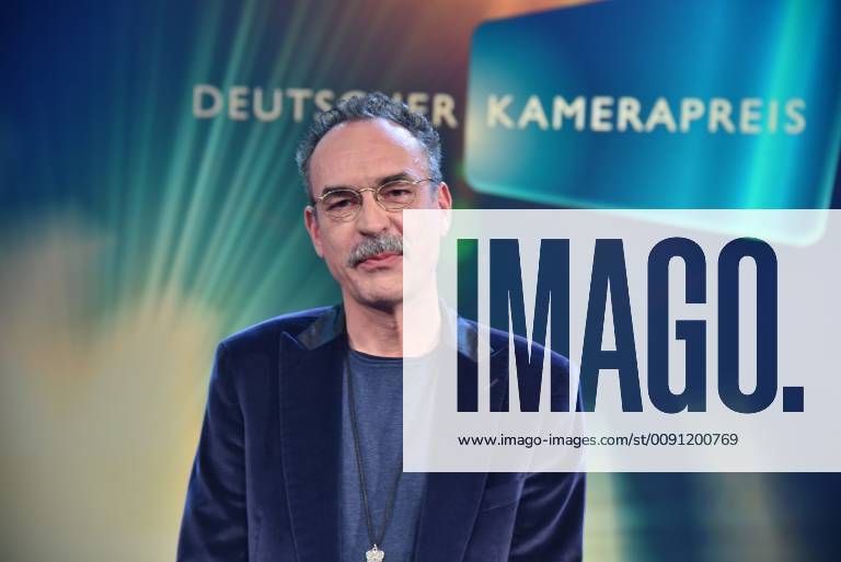 Ehrenpreis des deutschen Kamerapreises erhält in diesem Jahr Der Bildgestalter Benedict Neuenfels bei der Preisverleihung des 29. Deutschen Kamerapreises. Hier werden Kameraleute und Editoren für ihre herausragende Leistung ausgezeichnet.