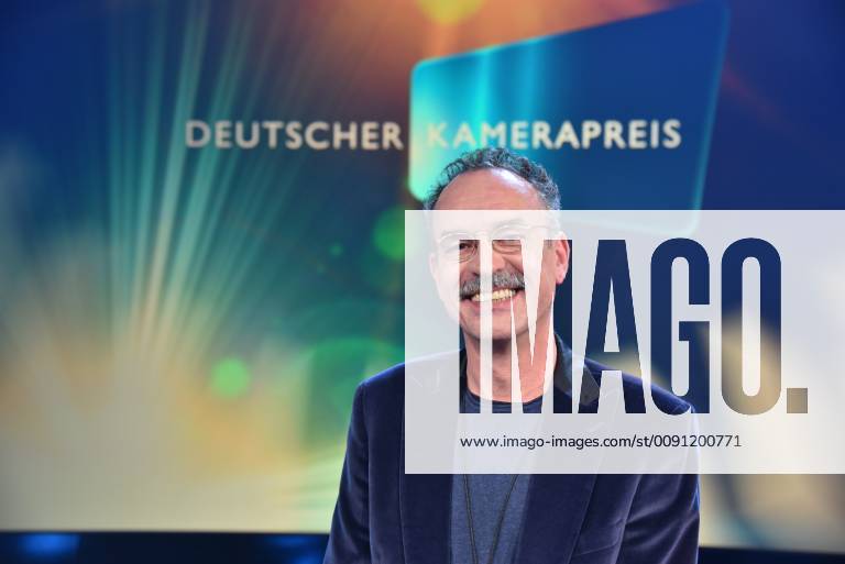 Ehrenpreis des deutschen Kamerapreises erhält in diesem Jahr Der Bildgestalter Benedict Neuenfels bei der Preisverleihung des 29. Deutschen Kamerapreises. Hier werden Kameraleute und Editoren für ihre herausragende Leistung ausgezeichnet.