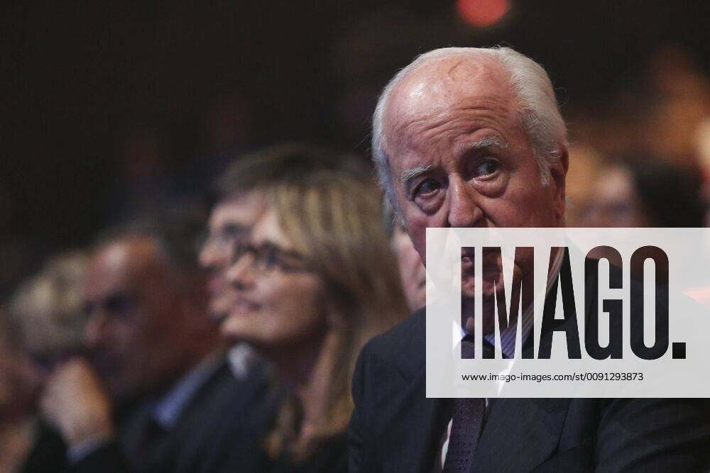 Edouard Balladur NEWS : Grand meeting de campagne de l Union de la droite et du centre - Paris - 15 05 2019 MichaelBaucher Panoramic