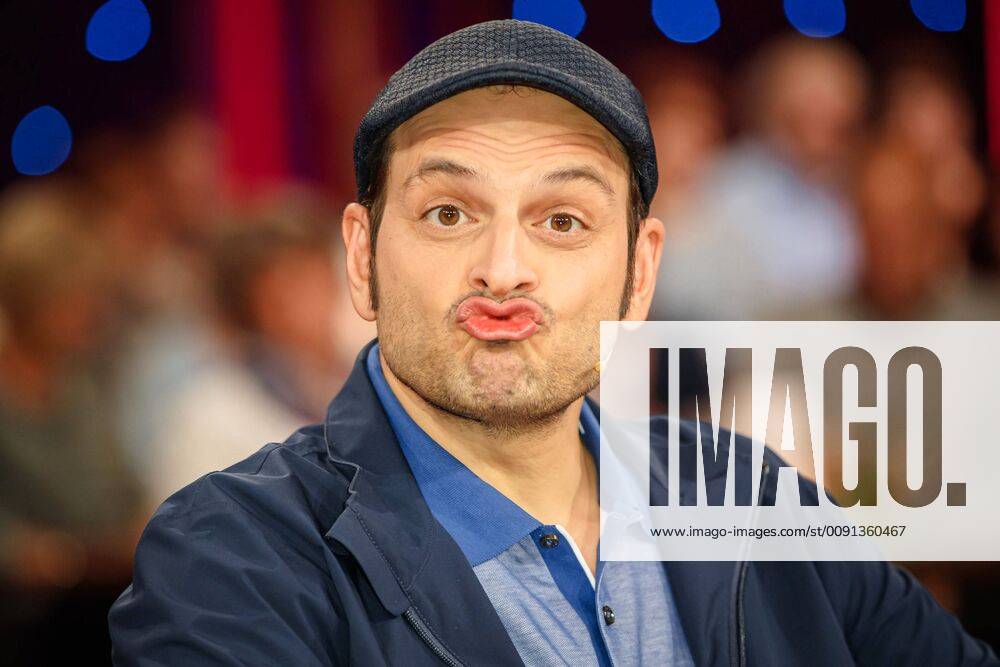 MDR - Riverboat. Comedian Kaya Yanar anläßlich der Aufzeichnung der MDR - Talkshow Riverboat am 17.05.2019 im Studio 3 der Mediacity Leipzig. 20190517SFL0027