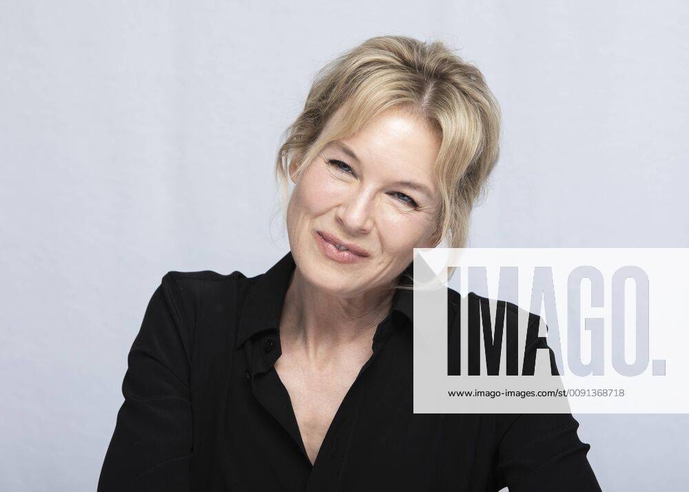 Hollywood, CA, USA - Renee Zellweger stars in the TV series What If Hollywood USA - ZUMAg203 20190517_zap_g203_042