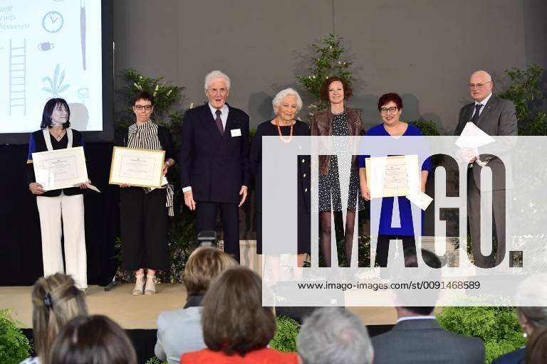 Queen Paola of Belgium and Federation Wallonia - Brussels Minister of Education and School Buildings Marie-Martine Schyns pictured during a ceremony for the Queen Paola Award 2018-2019 (Koningin Paolaprijs - Prix Reine Paola) for education, at the royal castle in Laken Laeken, Brussels, Wednesday 22 May 2019. LAURIExDIEFFEMBACQ 2341196