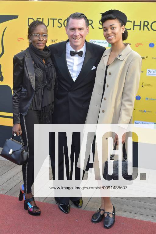 Deutscher Synchronpreis 2019 Joye Hermlin, Andrej Hermlin, Rachel Hermlin Ankunft zur Verleihung des Deutschen Synchronpreises 2019 im TIP am Knazlermat in Berlin am 23.05.2019