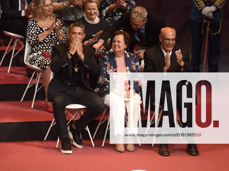 The singer Alejandro Sanz receives the gold medal of the city of Seville that names him as an adopted son, Thursday, May 30, 2019 Cordon Press