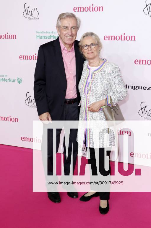 Ruprecht Eser und Marina Ruperti bei der Verleihung des Emotion Award 2019 im Curio Haus. Hamburg