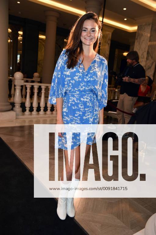 Lea van Acken beim Berlin TV Series Award 2019 im TITANIC Hotel am Gendarmenmarkt in Berlin am 13.06.2019