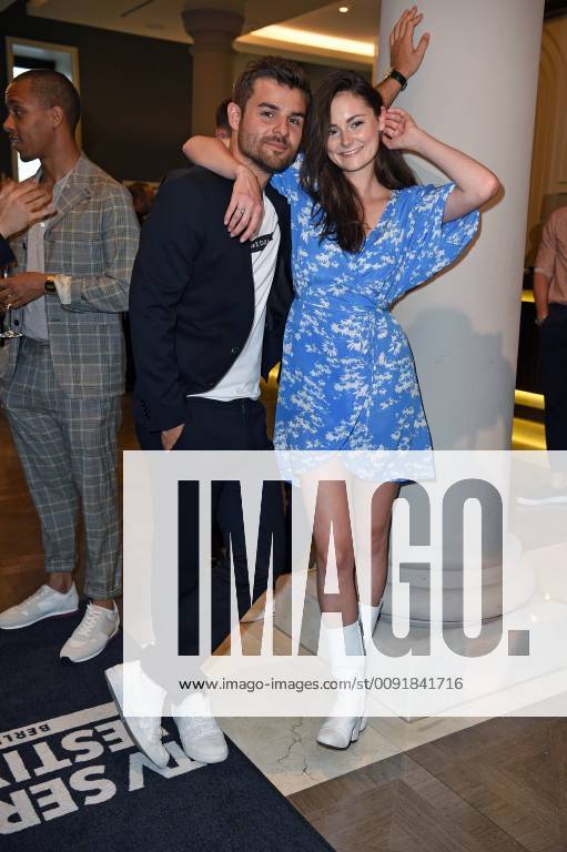 Lucas Reiber, Lea van Acken beim Berlin TV Series Award 2019 im TITANIC Hotel am Gendarmenmarkt in Berlin am 13.06.2019