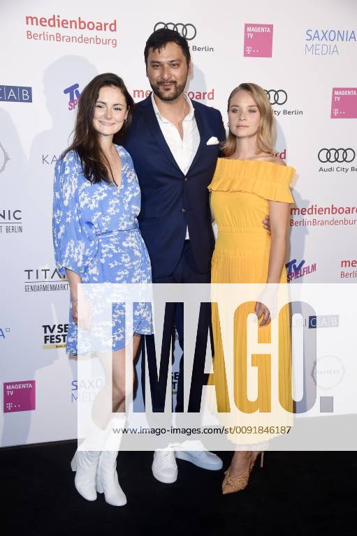 Lea van Acken, Mark Olan Dreesen und Sonja Gerhardt bei der Verleihung des Berlin Series Award 2019 im Titanic Hotel Gendarmenmarkt. Berlin