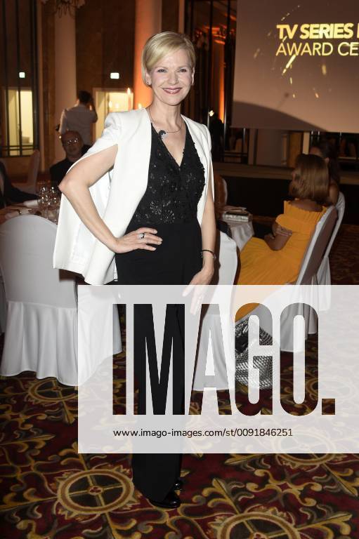 Andrea Kathrin Loewig bei der Verleihung des Berlin Series Award 2019 im Titanic Hotel Gendarmenmarkt. Berlin