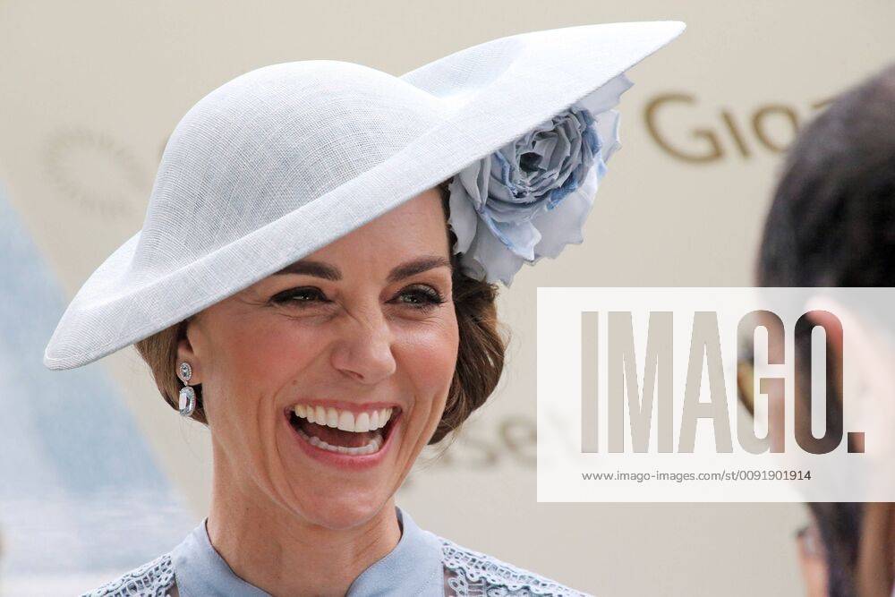 Ascot, Windsor, GBR - Portrait of HRH Catherine, Duchess of Cambridge. Ascot racecourse. (Kate Middleton, Herzogin Kate, Portrait, Portraet, Royals) 190618D540ROYAL_ASCOT