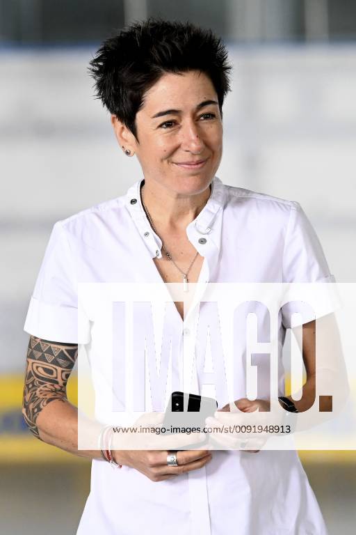 Dunja Hayali spricht auf dem 37. Deutschen Evangelischen Kirchentag 2019 in der Eissporthalle. Dortmund