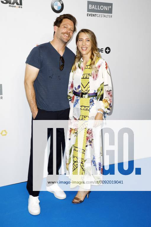 Ken Duken mit Ehefrau Marisa Leonie Bach beim 11. Produzentenfest 2019 im Tipi am Kanzleramt. Berlin