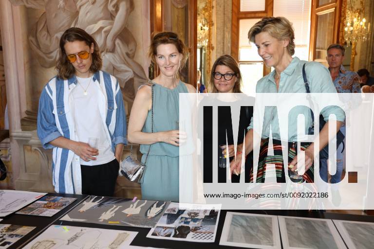 Austrian Art Award DFG Wien, Modeschule Hetzendorf, 26. 06. 2019 Pierre SARKOZY, Michel MAYER, Lilli HOLLEIN, Desiree Treichl STÜRGKH