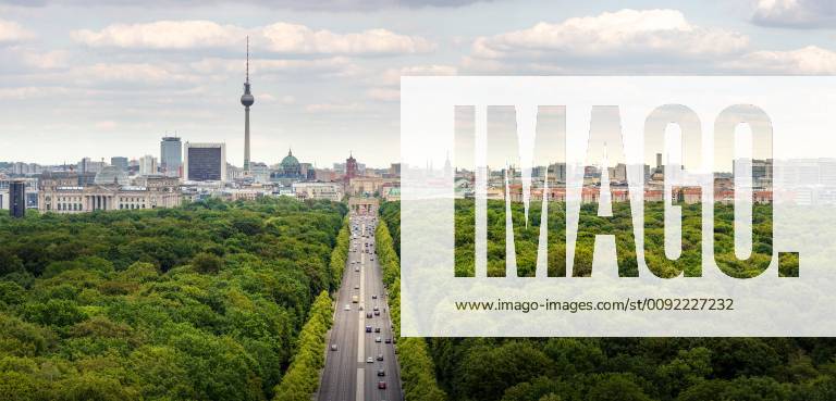 Panorama von Berlin Mitte mit Teilen des Berliner Tiergartens und der Strasse des 17. Juni 11.07.2019, Berlin, GER - Panorama von Berlin Mitte mit Teilen des Berliner Tiergartens und der Strasse des 17. Juni, Berlin Berlin Deutschland Berlin Strasse des 17. Juni