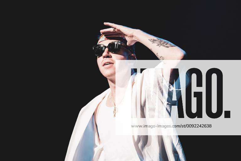 Italy: Macklemore 2019 The American rapper and songwriter Macklemore, real name Benjamin Hammond Haggerty, performing live on stage for his Italian tour in Barolo, at the Collisioni Festival 2019. FOR - Alessandro Bosio Barolo Cuneo Italy Collisioni Festival AlessandroxBosio