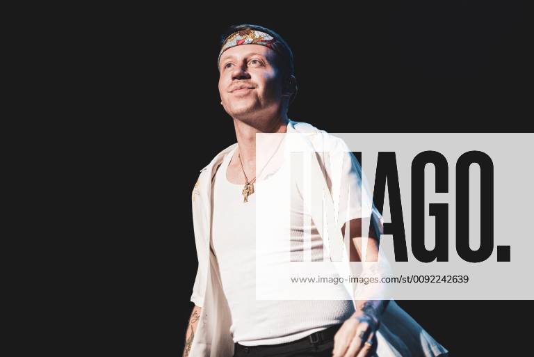 Italy: Macklemore 2019 The American rapper and songwriter Macklemore, real name Benjamin Hammond Haggerty, performing live on stage for his Italian tour in Barolo, at the Collisioni Festival 2019. FOR - Alessandro Bosio Barolo Cuneo Italy Collisioni Festival AlessandroxBosio