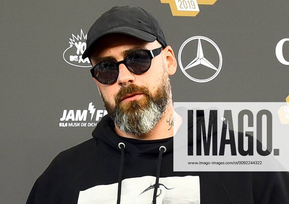 Berlin Hype Awards 2019 v.l.Rapper Sido auf den Orientteppich bei den Hype Awards am 10.07.2019 in der Verti Music Hall