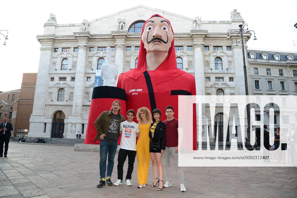 Milan, The paper house business square is transformed for the premiere of the third season of the Netflix series - Luka PeroÅ¡, Miguel Herran, Jaime Lorente, Ãörsula Corbero, Esther Acebo