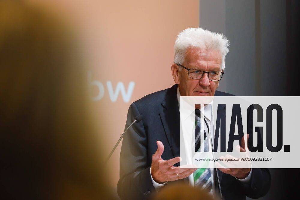 DEU, Deutschland, Baden-Württemberg, Tuttlingen, 19.07.2019: Ministerpräsident Winfried Kretschmann. digital@bw Festival Zukunft Gesundheit Digital in Tuttlingen. Am Weltzentrum der Medizintechnik thematisiert die baden-württembergische Landesregierung den Gesundheitsbereich. Digitalisierung ist ein Schwerpunk der aktuellen Legislaturperiode mit Investitionen im Umfang von rund einer Milliarde Euro. Ziel ist es, Baden-Württemberg als Leitregion des Digitalen Wandels in Europa zu positionieren.