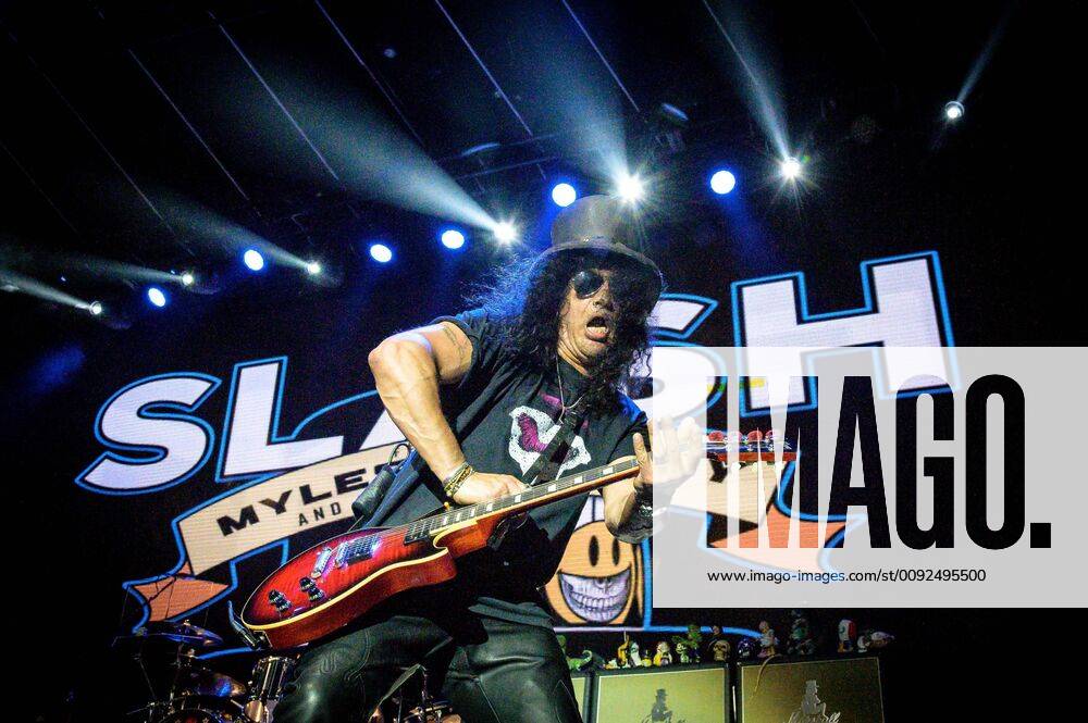 Legendary guitarist SLASH performed at Rebel Club in Toronto. Toronto Canada - ZUMAv53_ 20190729_zaf_v53_078