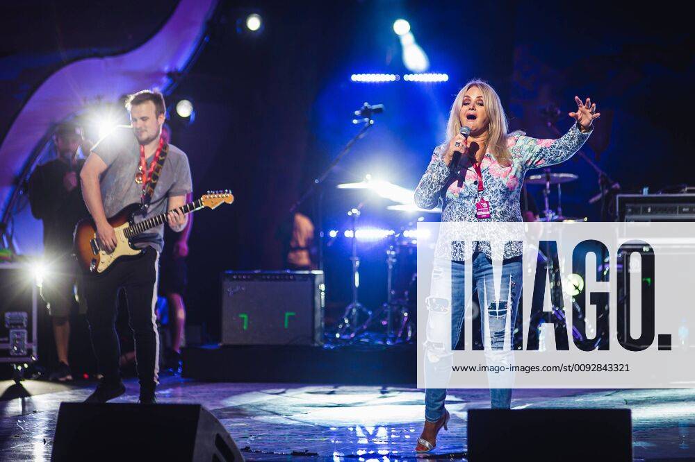 Bonnie Tyler at theTop of the Top Sopot Festival Bonnie Tyler rehearses before the concert at the Top of the Top Sopot Festival on August 12, 2019 in Sopot, Poland. EN_01389386_0084