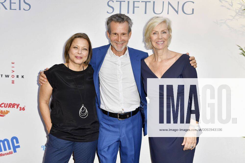 Tanja George, Ulrich Matthes und Marika Ullrich bei der Verleihung des Götz George Preises 2019 in der Astor Film Lounge. Berlin