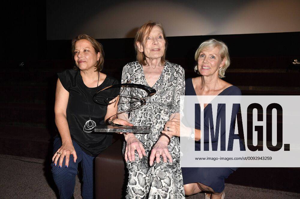 Tanja George, Margit Carstensen und Marika Ullrich bei der Verleihung des Götz George Preises 2019 in der Astor Film Lounge. Berlin