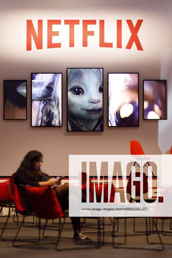 Stand von Netflix auf der weltgrößten Computerspielmesse Gamescom 2019 im Congress Centrum Nord der KoelnMesse. Köln