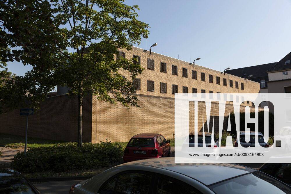 Justizvollzugsanstalt, JVA Duisburg-Hamborn, Zweiganstalt Dinslaken, Frauengefängnis