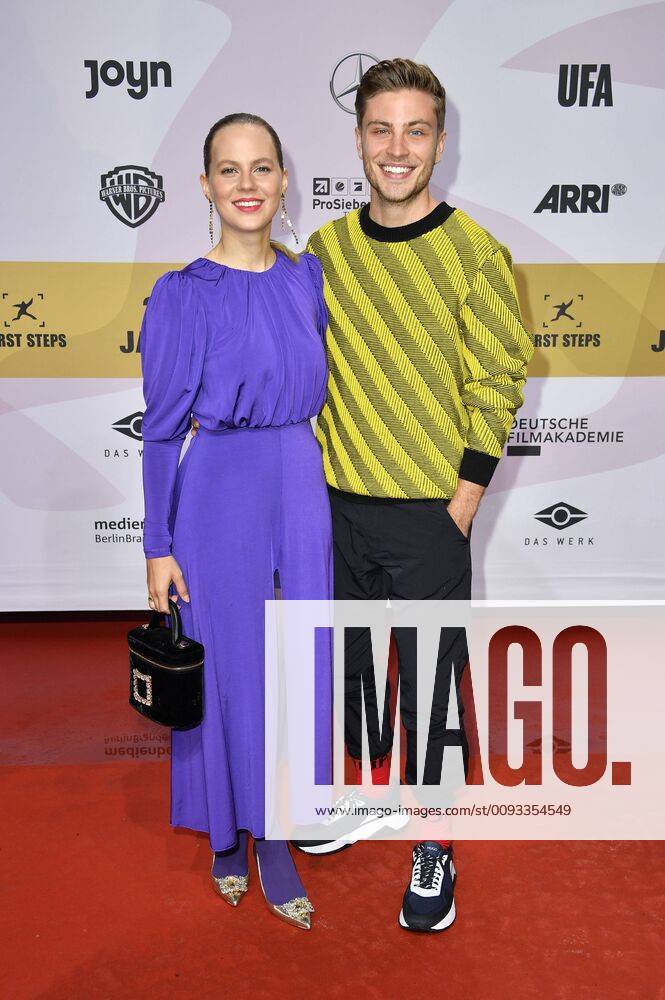 Alicia von Rittberg und Jannik Schümann bei der 20. Verleihung der First Steps Awards 2019 im Stage Theater des Westens. Berlin