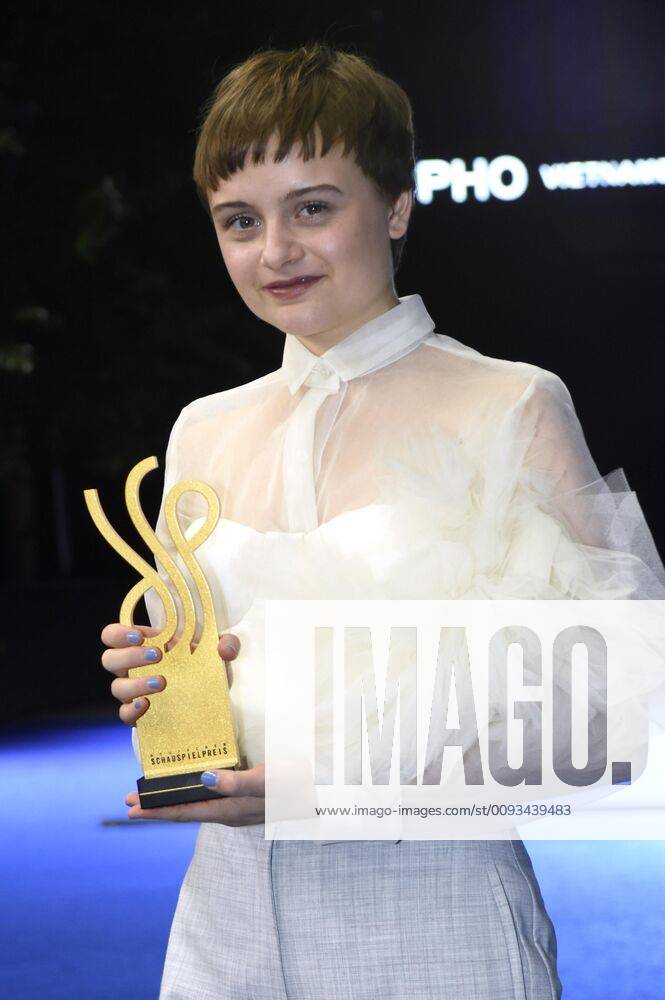 Lena Urzendowsky bei der Verleihung des Deutschen Schauspielpreises 2019 im Zoo Palast. Berlin