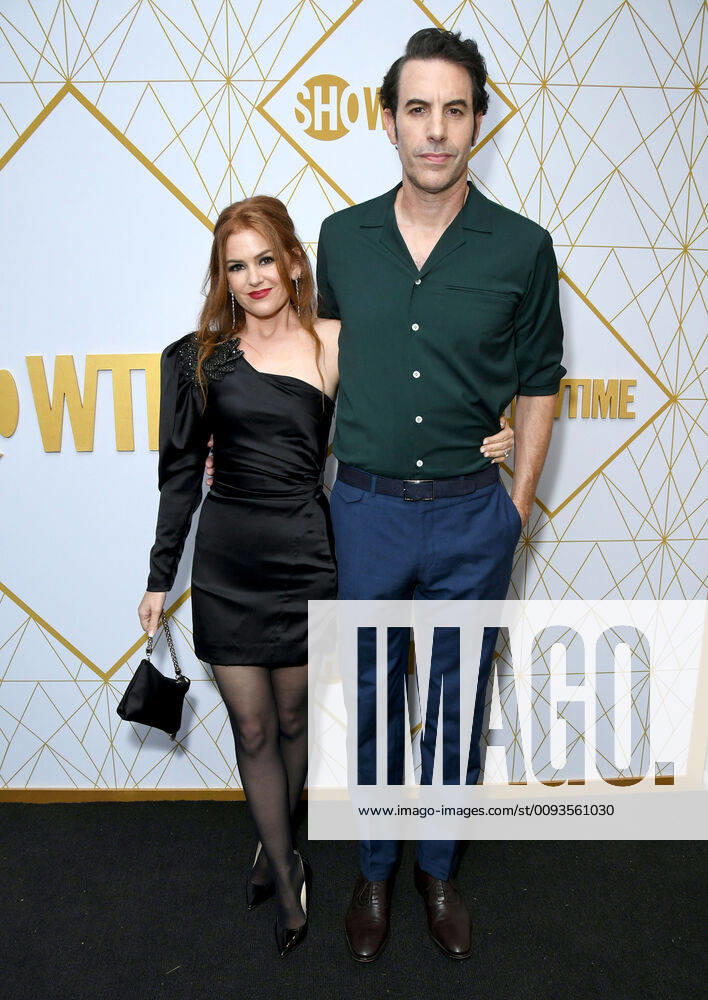 West Hollywood, California - Isla Fisher, Sacha Baron Cohen. 2019 Showtime Emmy Eve Celebration held at Poolside at The San Vincente Bungalows. Photo Credit: Birdie Thompson AdMedia 245298 2019-09-21 California West Hollywood Etats-Unis