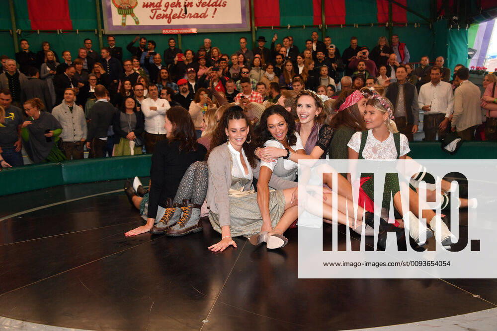 Bilder des Jahres 2019, Entertainment 09 September Entertainment Themen der Woche KW39 Lilly Becker Wies«n 2019 Zelte 3.Tag Wiesn Bummel by Cathy Hummels Oktoberfest 2019 Theresienwiese München 23. September 2019