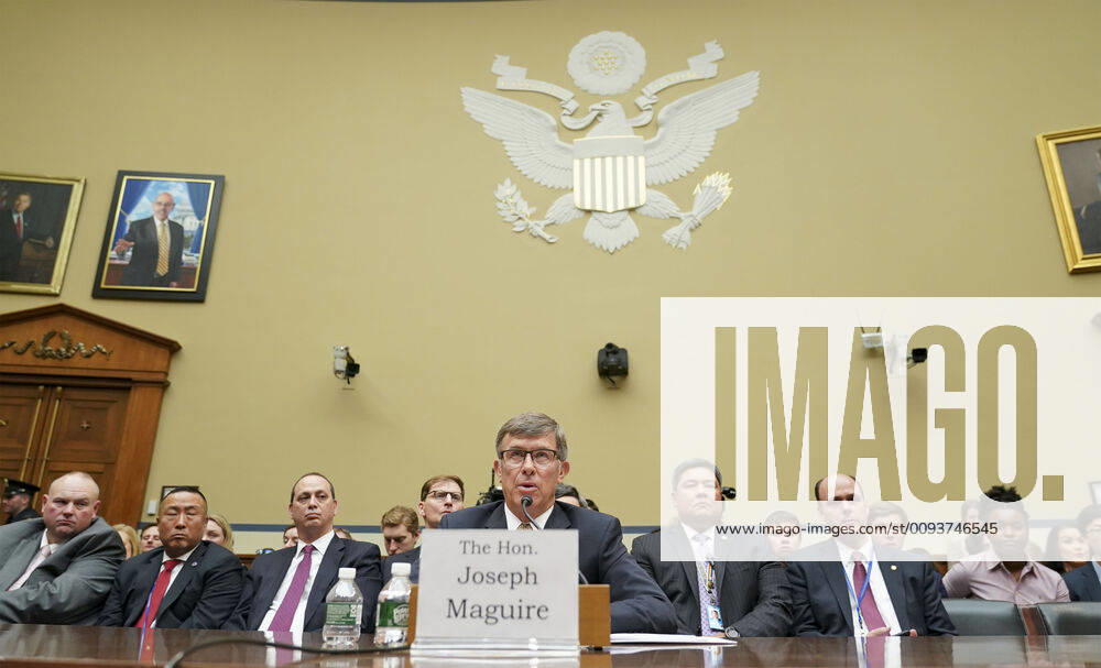 Washington, DC, U.S: Acting Director of National Intelligence Joseph Maguire testifies before the House Intelligence Committee over his decisions to withhold a whistleblower s complaint about President Trump and Ukraine President Volodymyr Zelensky that prompted a formal impeachment inquiry by Speaker of the House Nancy Pelosi. Washington U.S. - ZUMAv123 20190926_zap_v123_011