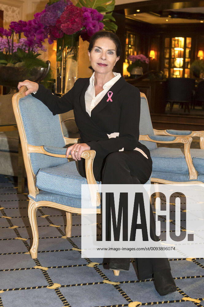 Gudrun Landgrebe beim Pink Ribbon Day im Hotel Steigenberger Frankfurter Hof. Frankfurt am Main