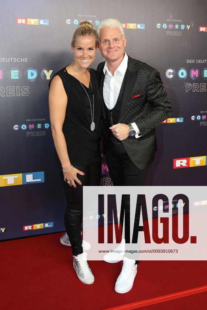 Guido Cantz und seine Ehefrau Kerstin Ricker bei der Verleihung von Der Deutsche Comedypreis 2019 am 2.10.2019 in Köln Deutscher Comedypreis 2019 in Köln