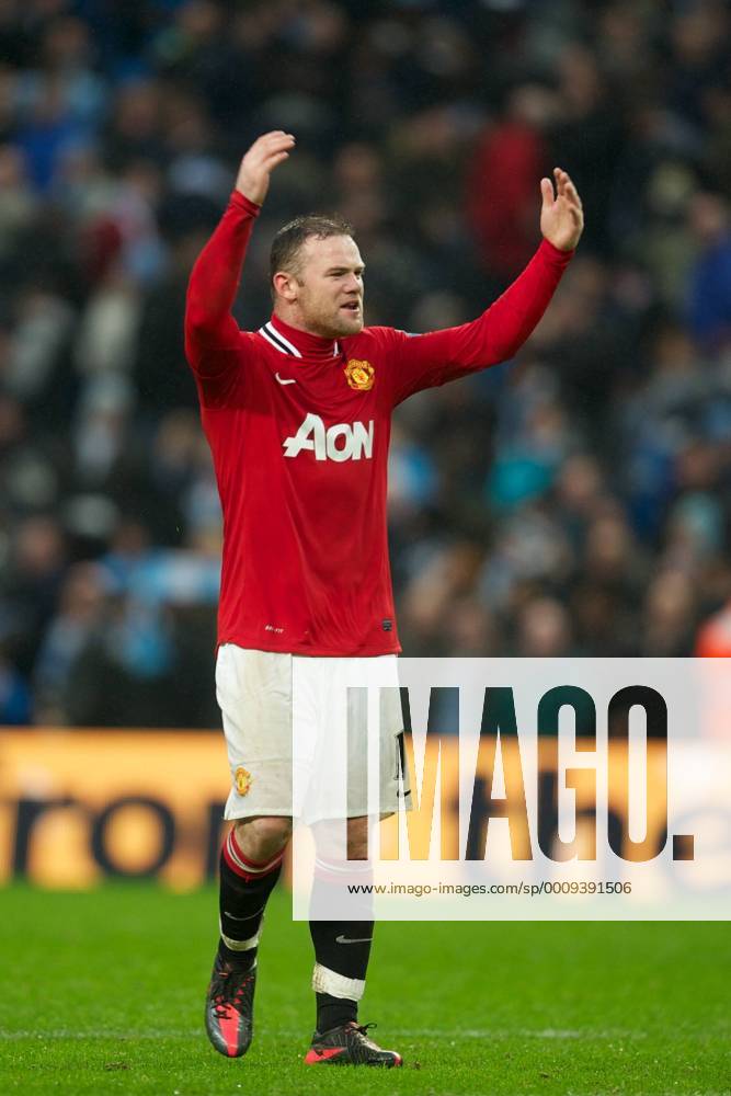 Manchester United s Wayne Rooney celebrates his side s 3-2 victory over Manchester City during the FA Cup 3rd Round match at the City of Manchester Stadium. ZWEIx xPropagandax